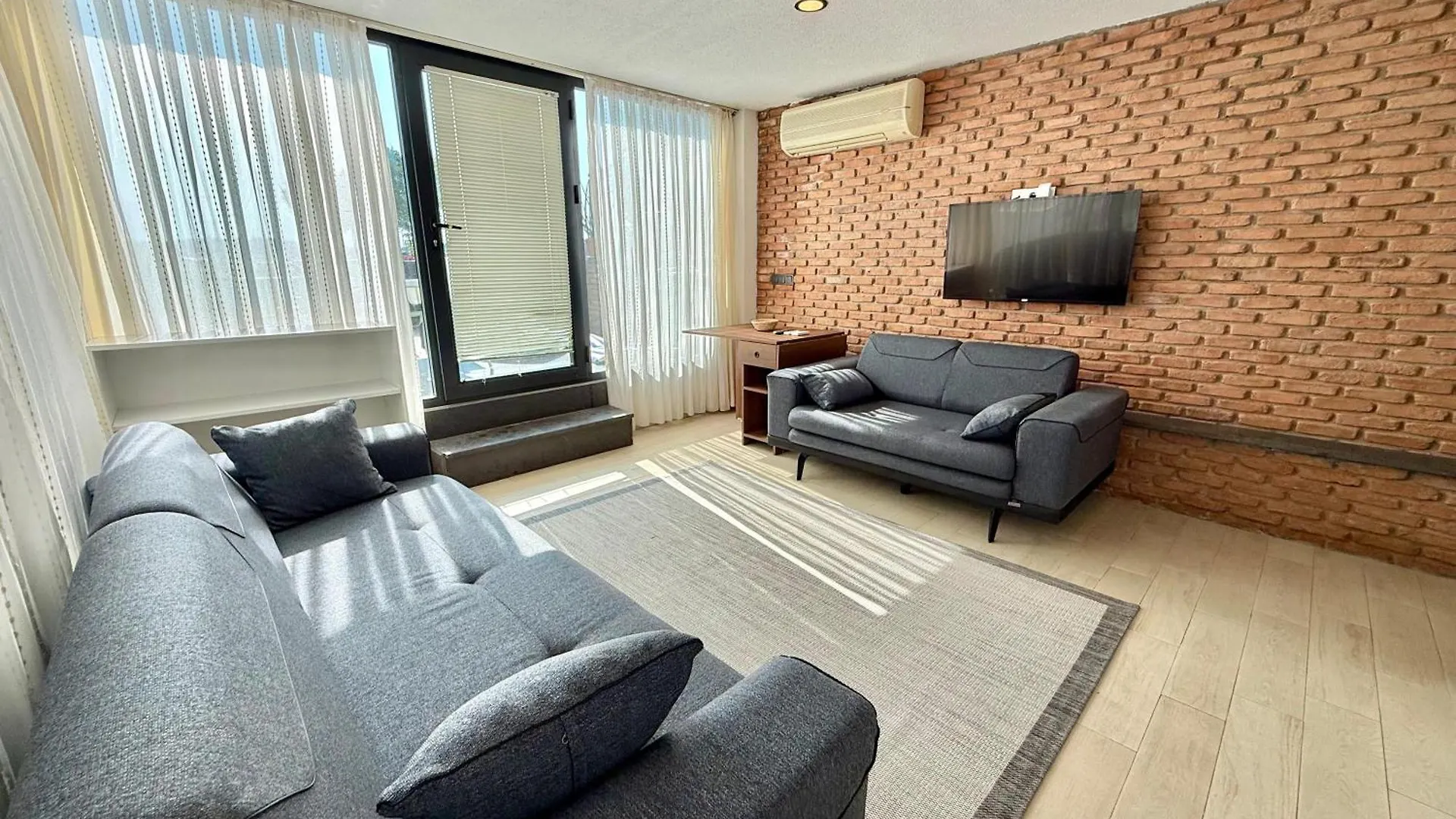 Apartament Bodrum Merkezde Denize Sifir Plajli Ev Turcja